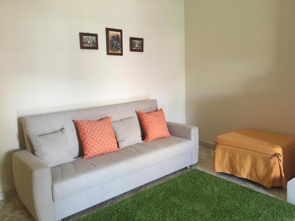 Paestum Rosae Bed & Breakfast エクステリア 写真